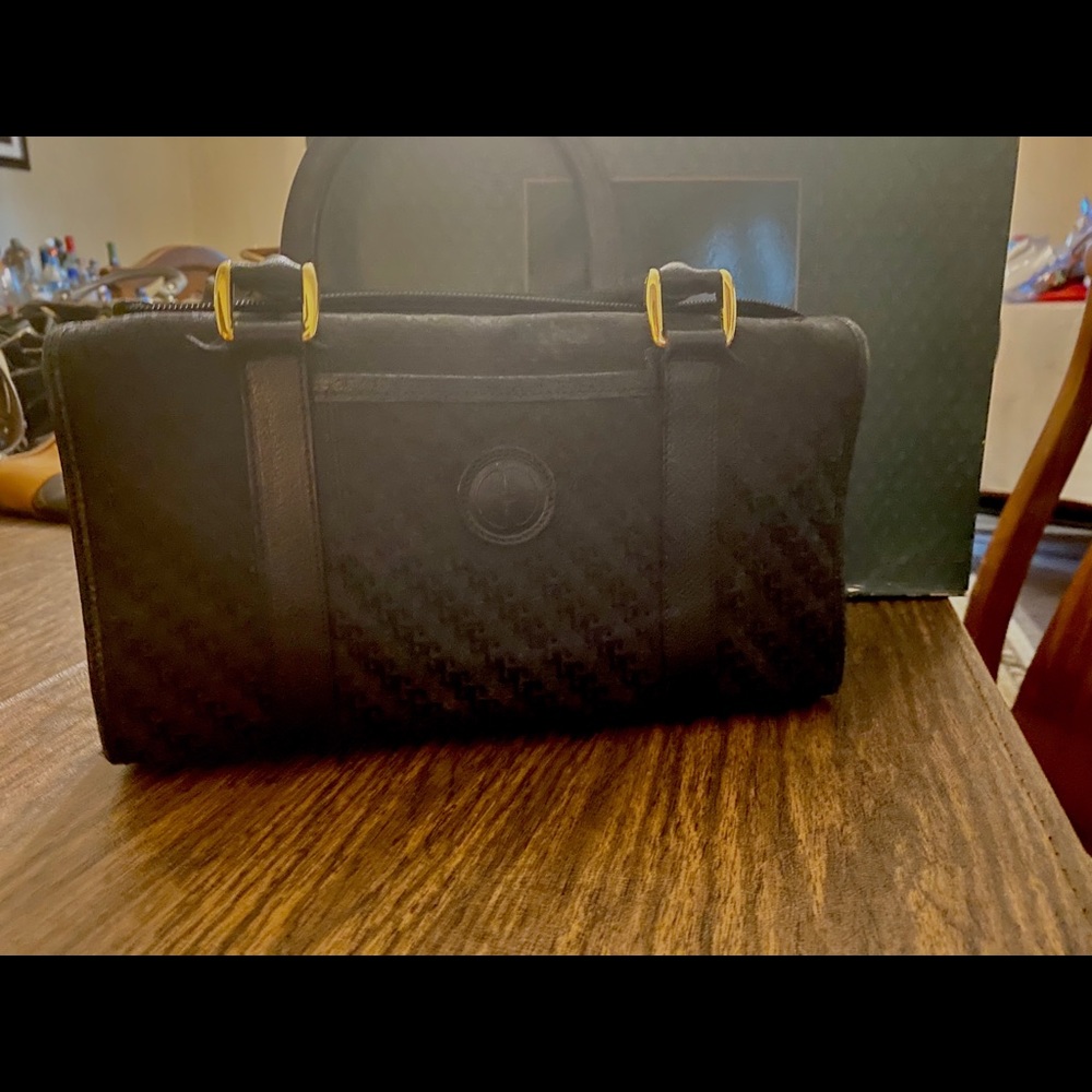 GUCCI Barrel Bag